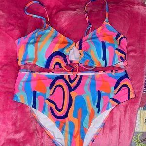 Colorful Women’s Swim Set Size Med